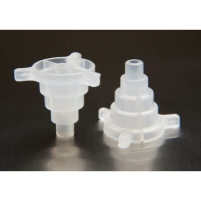 Adapter for 1, 3, 6, 10 and 15 mL reservoirs